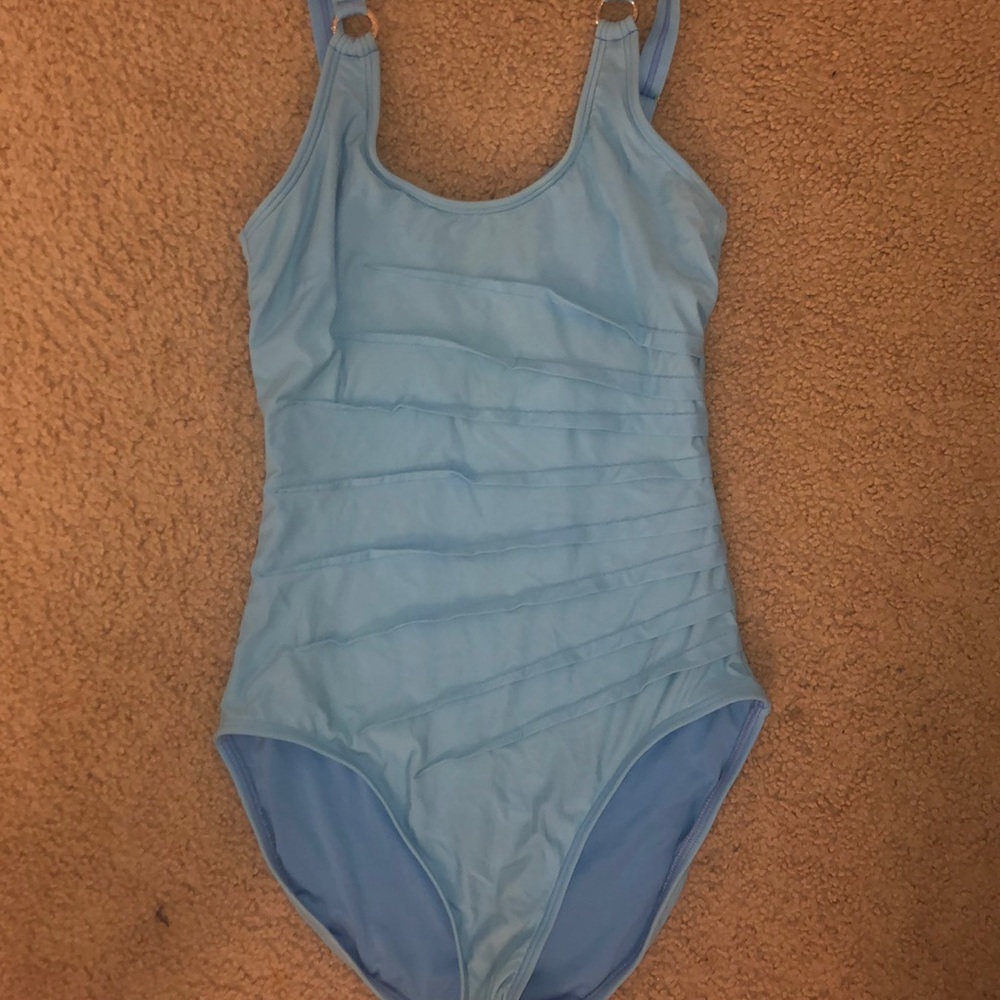 Calvin Klein Baby blue slimming swimsuit 🦋
